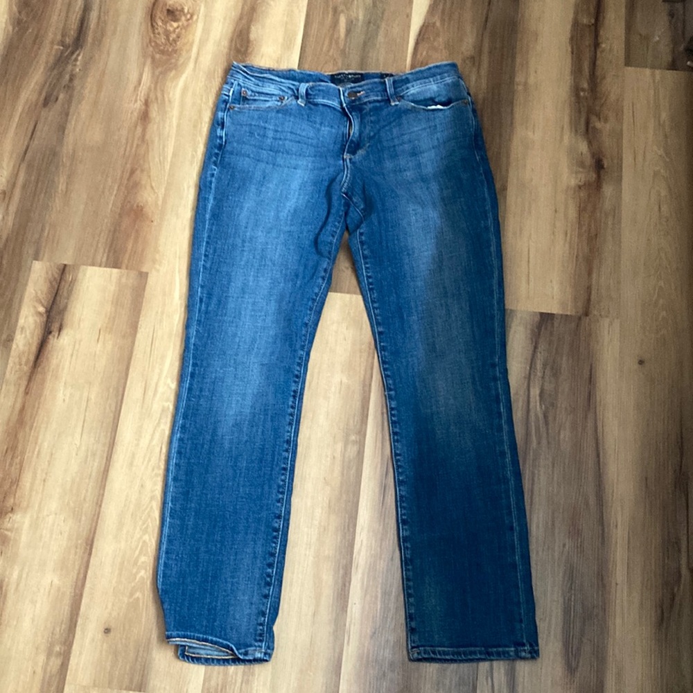Lucky Brand Straight Leg Jeans 8/29